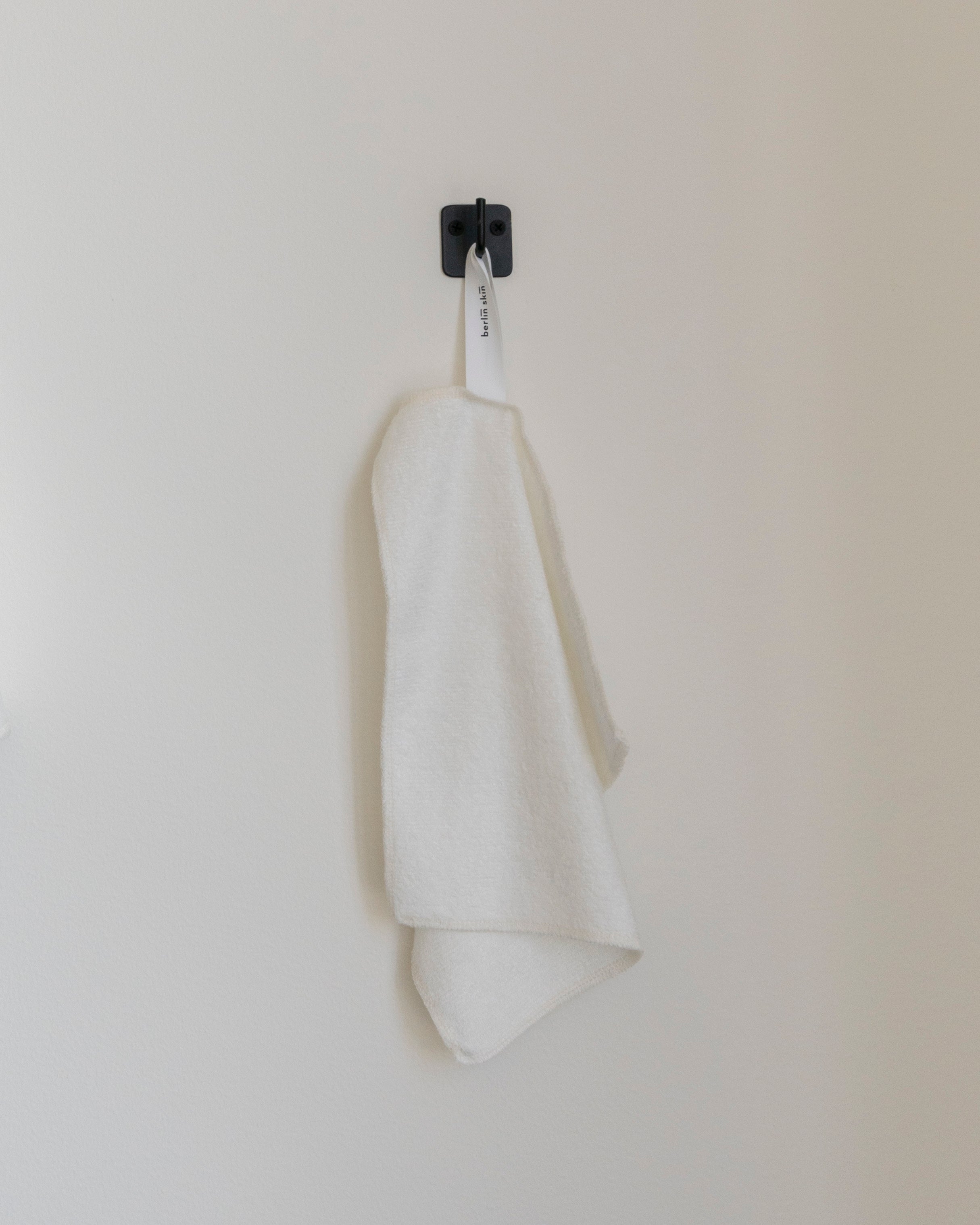 berlin skin bamboo facial cloth clean sustainable cleansing cloth